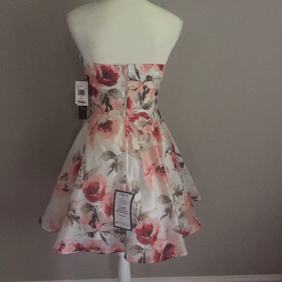 Trixxi Women's Juniors' Floral Off Shoulder Sleeveless Dress Prom Hoco Size 7 - Picture 5 of 7